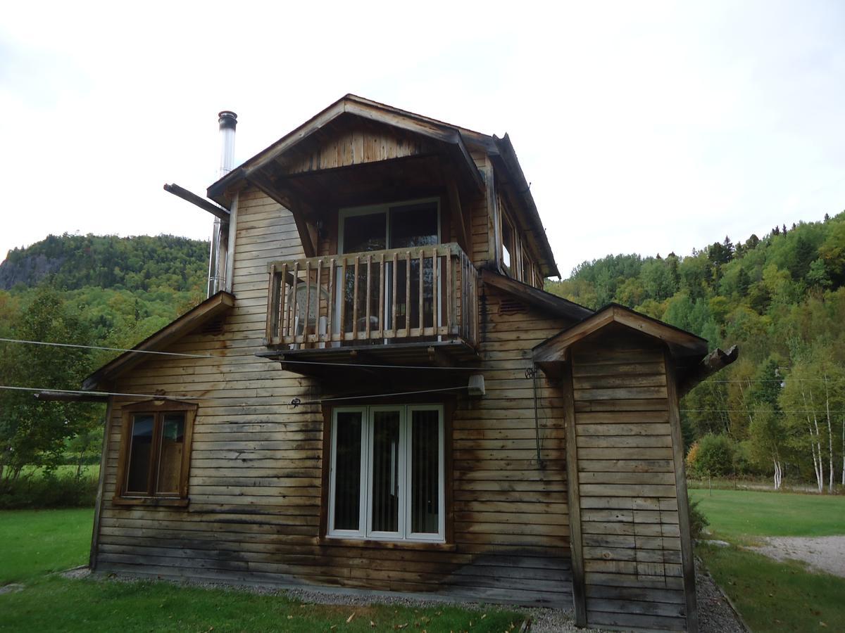 Chalet Saint-Thomas LʼAnse-Saint-Jean Εξωτερικό φωτογραφία