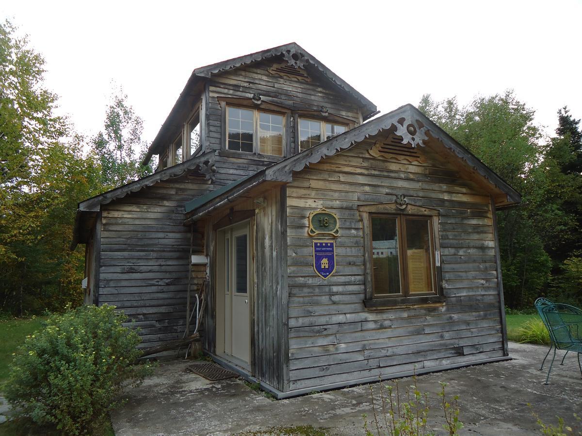 Chalet Saint-Thomas LʼAnse-Saint-Jean Εξωτερικό φωτογραφία