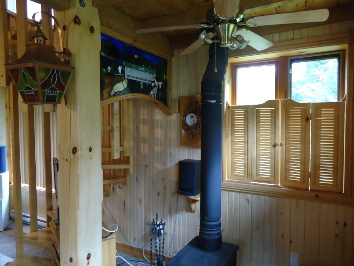 Chalet Saint-Thomas LʼAnse-Saint-Jean Εξωτερικό φωτογραφία